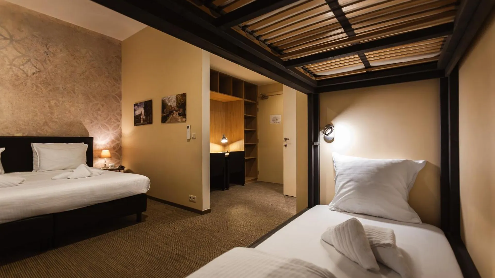 Hotel Orion 헨트 3*,