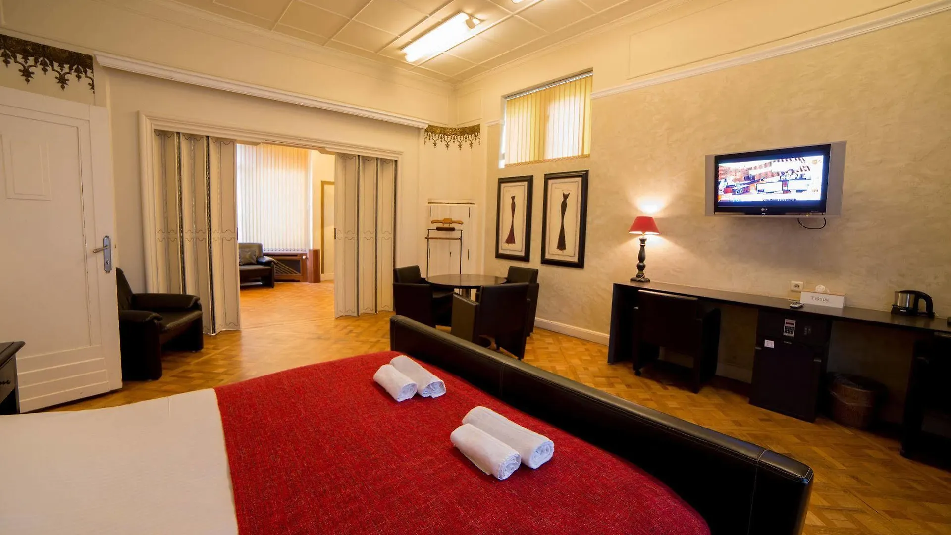 Hotel Orion خنت 3*,  بلجيكا